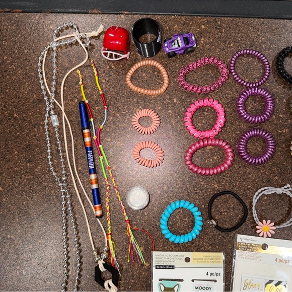Colorful Accessory Bundle - Picture 2 of 4